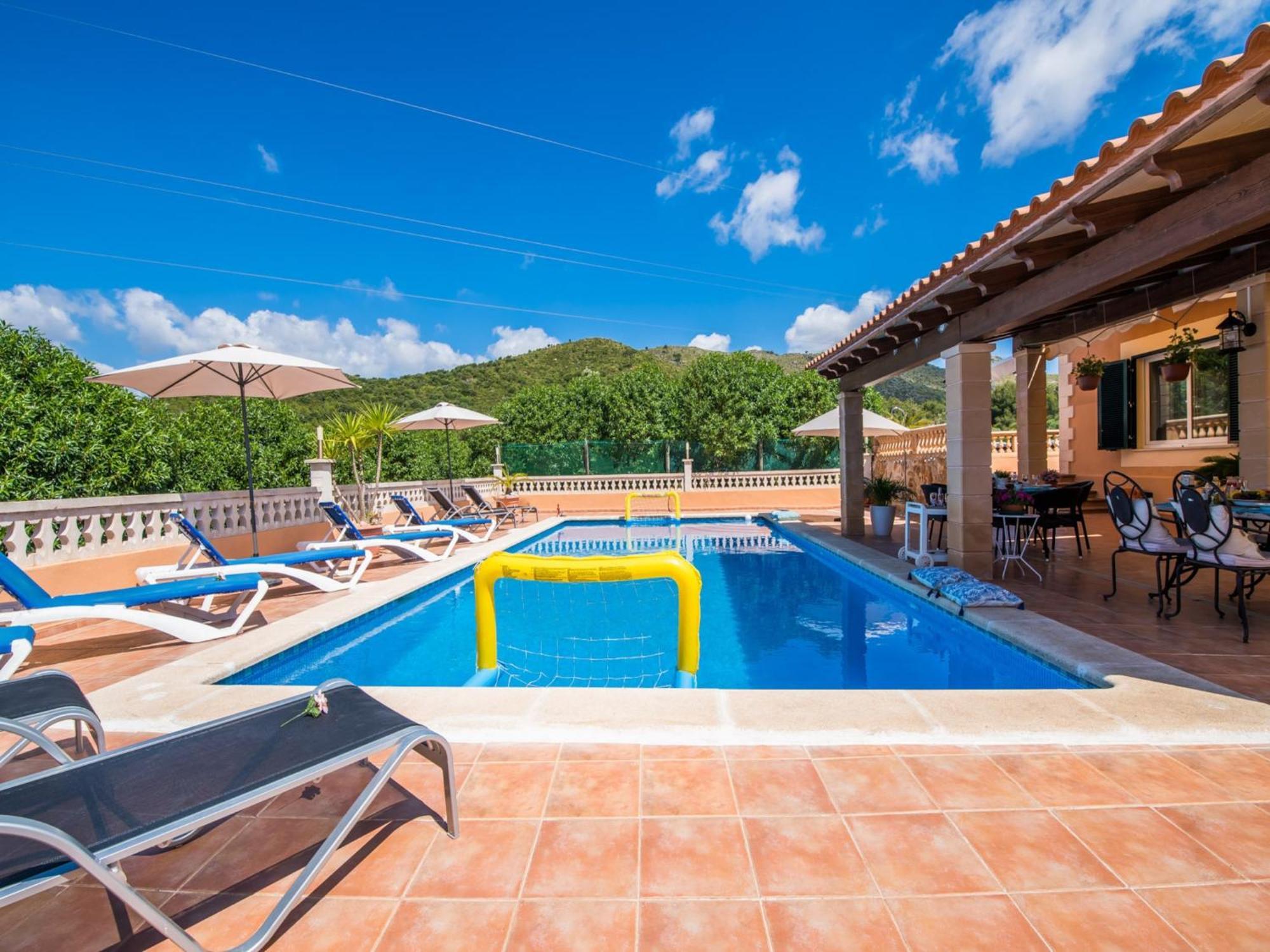 In With Pool * Capdepera (Mallorca)